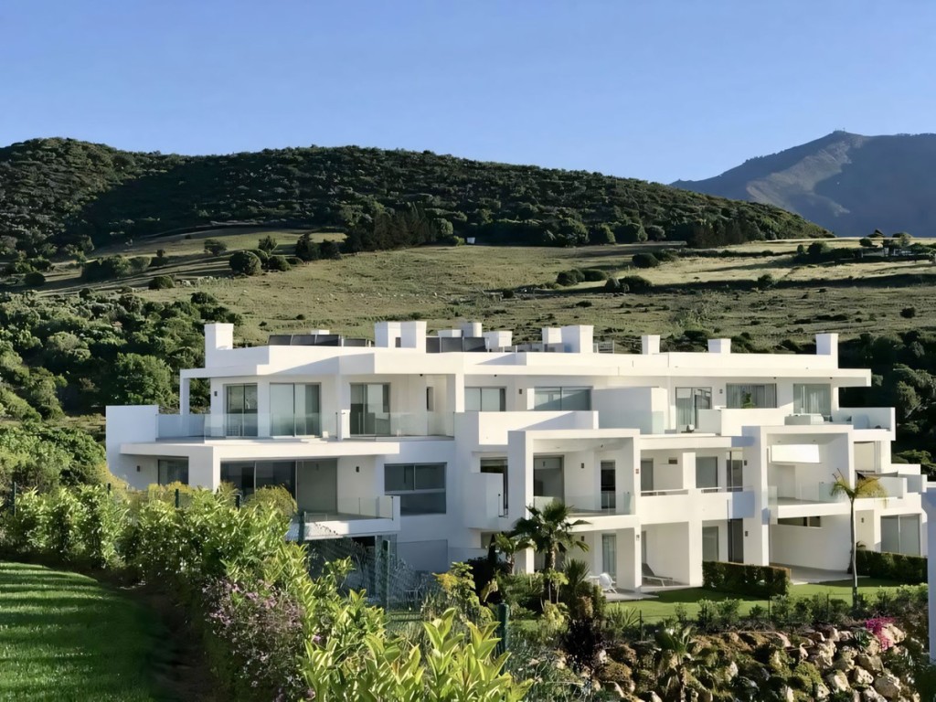 2 Bed, 2 Bath, ApartmentFor Sale, Casares, Malaga 2 Bed, 2 Bath, ApartmentFor Sale, Casares, Malaga