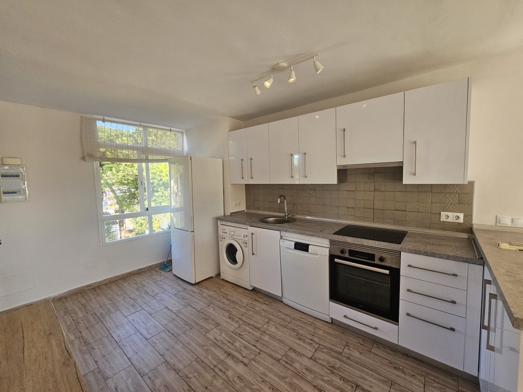 2 Bed, 1 Bath, ApartmentFor Sale, Mijas Costa, Malaga 2 Bed, 1 Bath, ApartmentFor Sale, Mijas Costa, Malaga