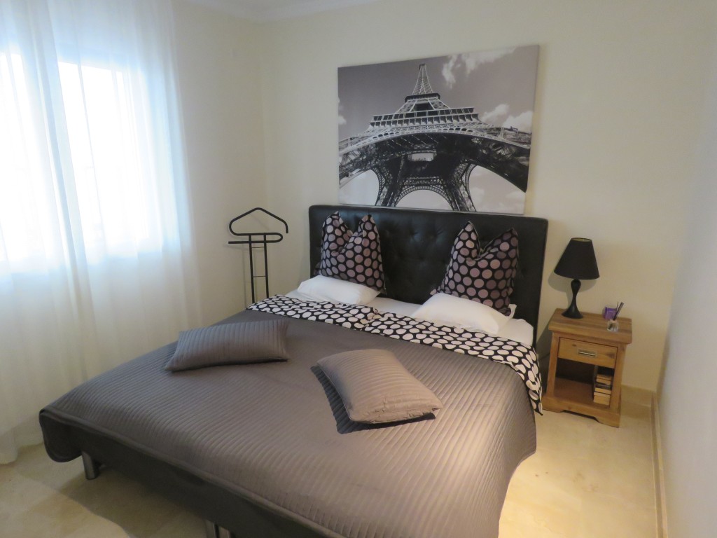 2 Bed, 2 Bath, ApartmentFor Sale, Calahonda, Malaga 2 Bed, 2 Bath, ApartmentFor Sale, Calahonda, Malaga