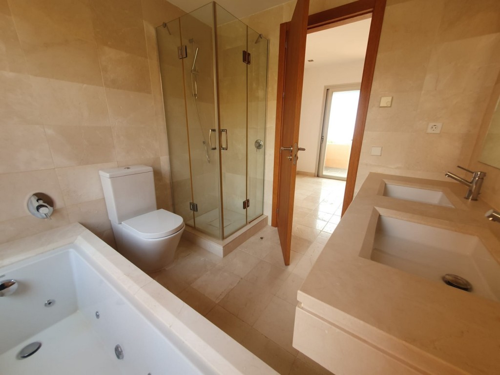 4 Bed, 3 Bath, HouseFor Sale, Riviera, Malaga 4 Bed, 3 Bath, HouseFor Sale, Riviera, Malaga