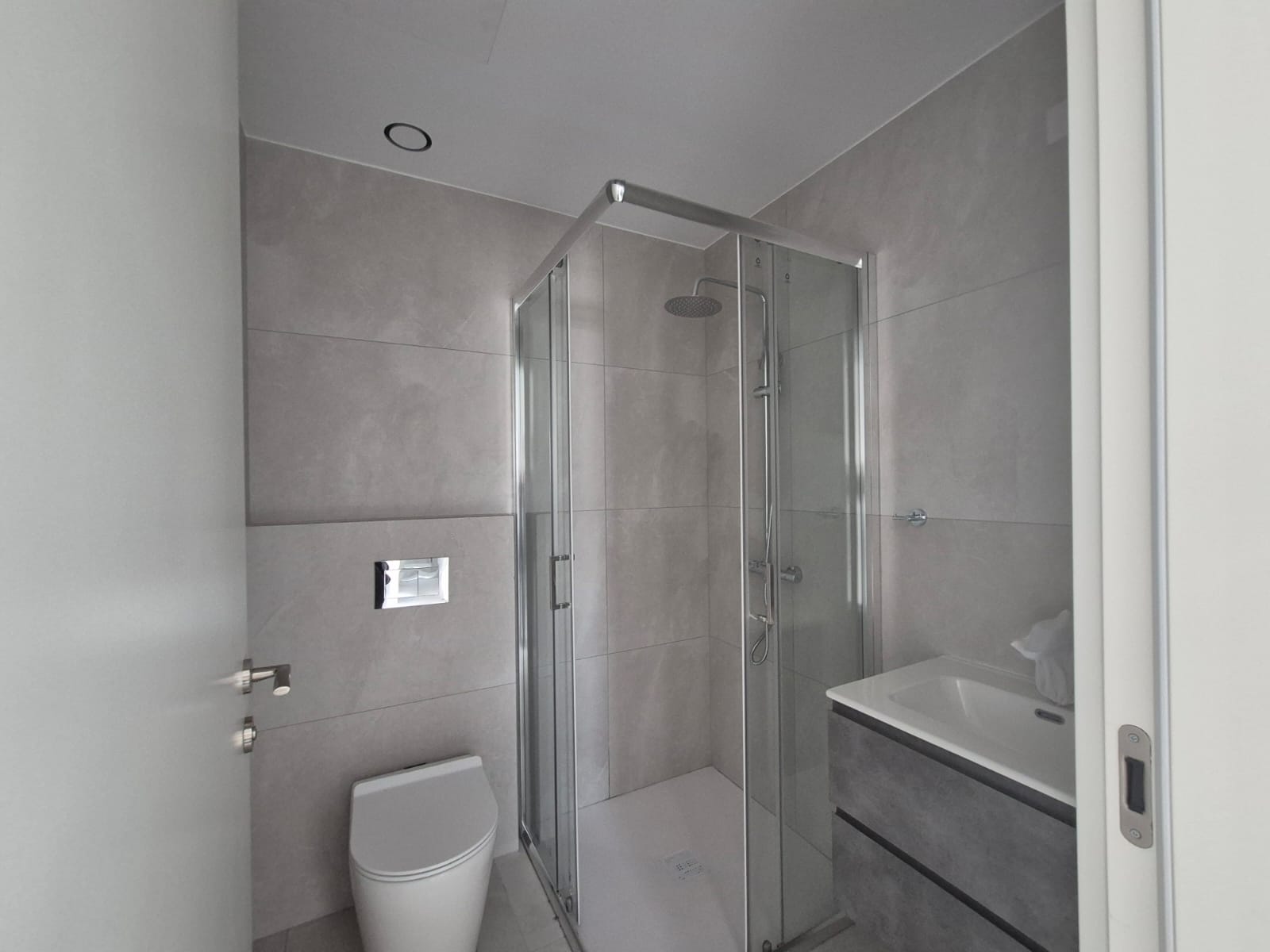 2 Bed, 2 Bath, ApartmentFor Sale, Paphos, Paphos 2 Bed, 2 Bath, ApartmentFor Sale, Paphos, Paphos