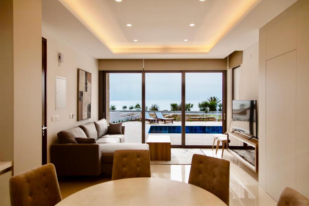 4 Bed, 3 Bath, HouseFor Sale, Paphos, Paphos 4 Bed, 3 Bath, HouseFor Sale, Paphos, Paphos