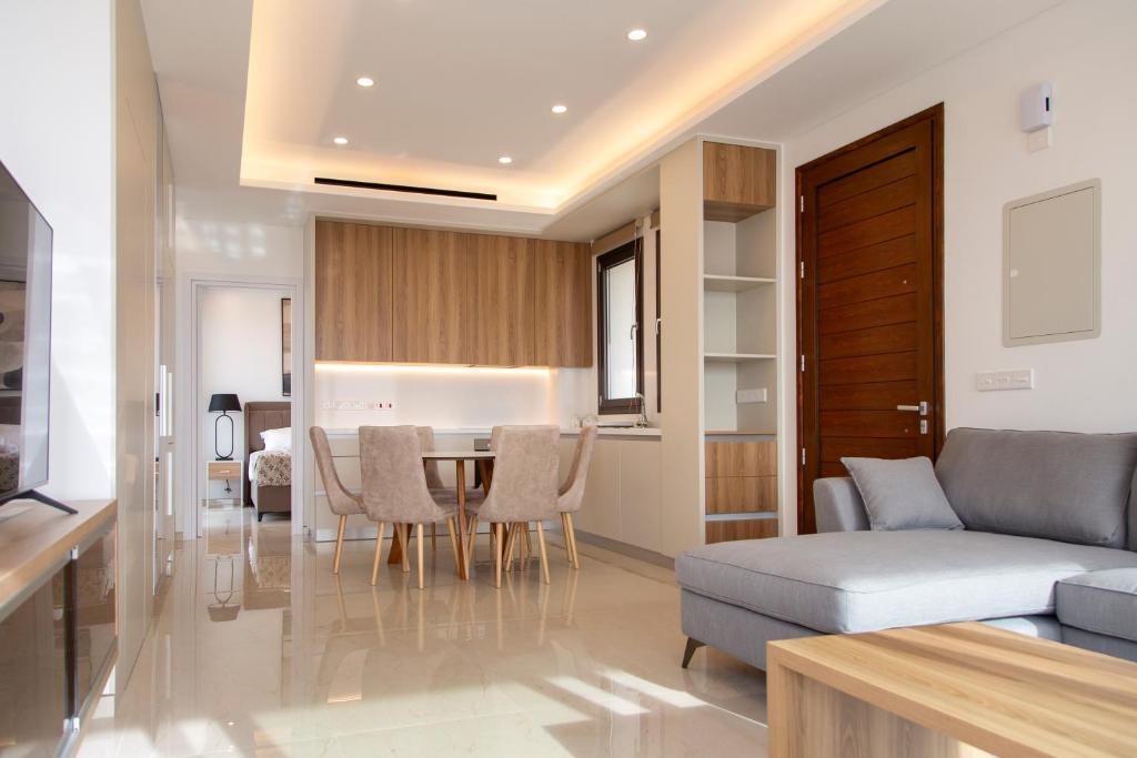 4 Bed, 3 Bath, HouseFor Sale, Paphos, Paphos 4 Bed, 3 Bath, HouseFor Sale, Paphos, Paphos