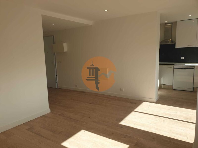 3 Bed, 2 Bath, ApartmentFor Sale, Amadora, Lisboa 3 Bed, 2 Bath, ApartmentFor Sale, Amadora, Lisboa