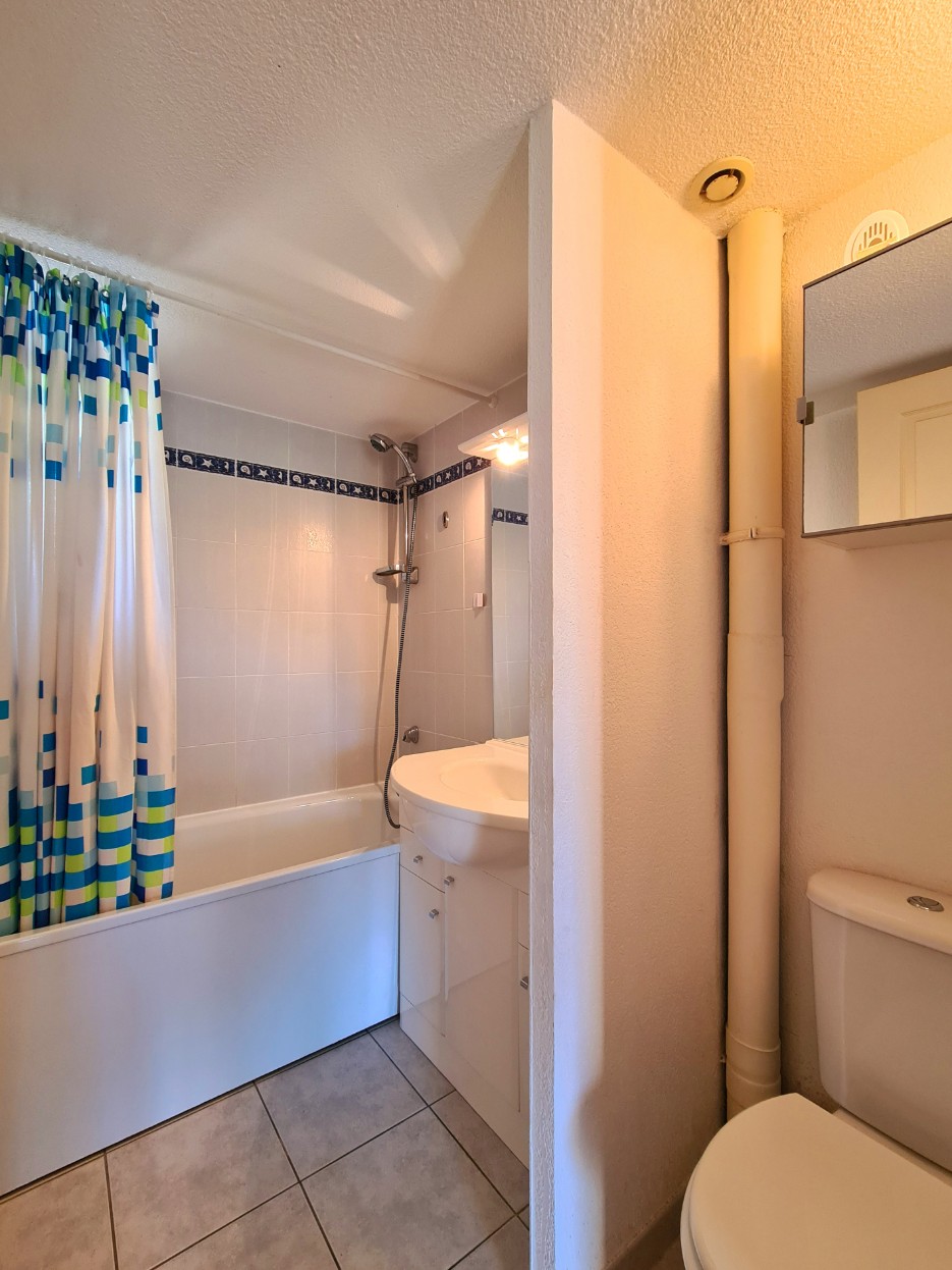 2 Bed, 1 Bath, ApartmentFor Sale, Valras-Plage, Herault, Languedoc-Roussillon, 34350 2 Bed, 1 Bath, ApartmentFor Sale, Valras-Plage, Herault, Languedoc-Roussillon, 34350