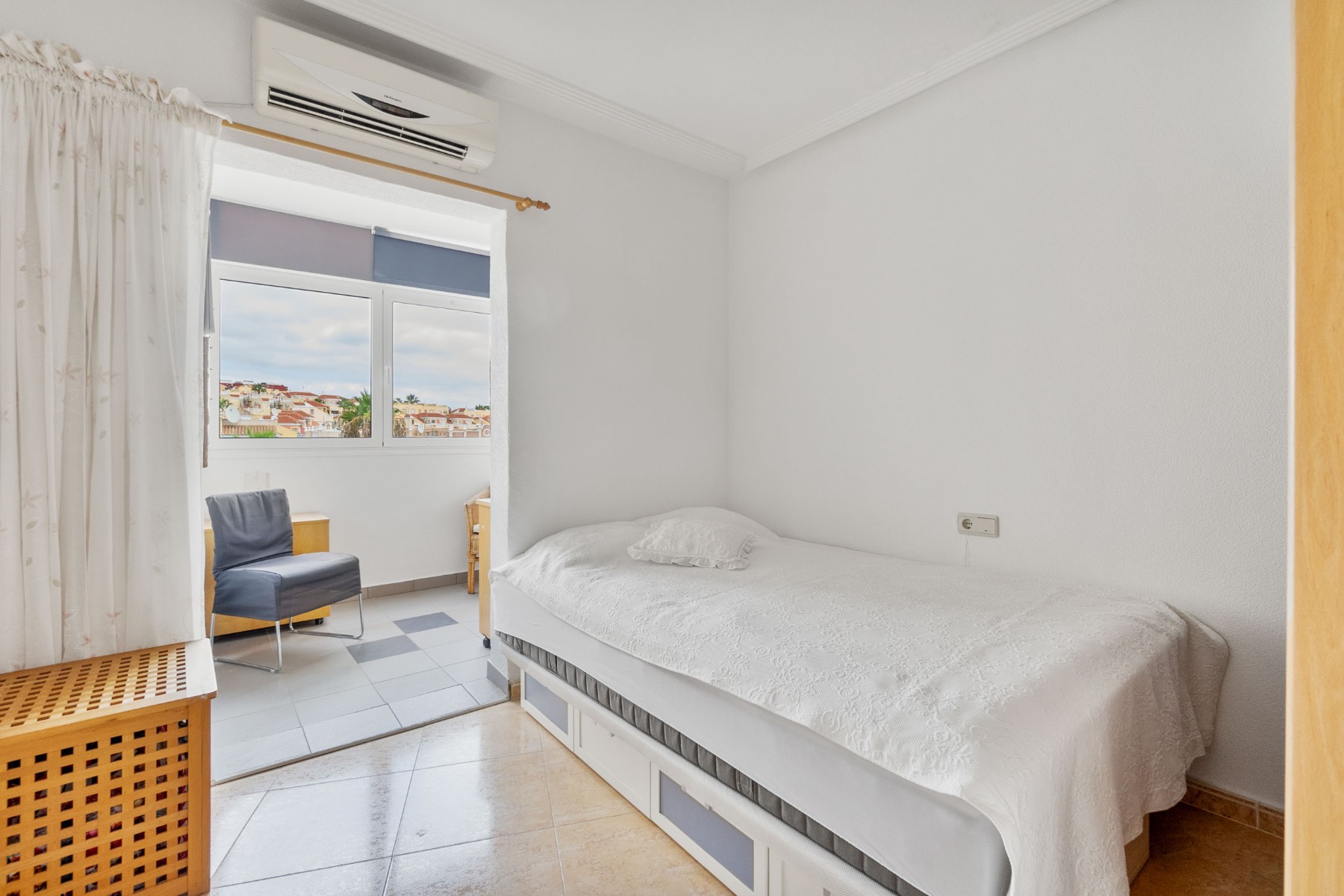 2 Bed, 1 Bath, ApartmentFor Sale, Orihuela, Alicante 2 Bed, 1 Bath, ApartmentFor Sale, Orihuela, Alicante