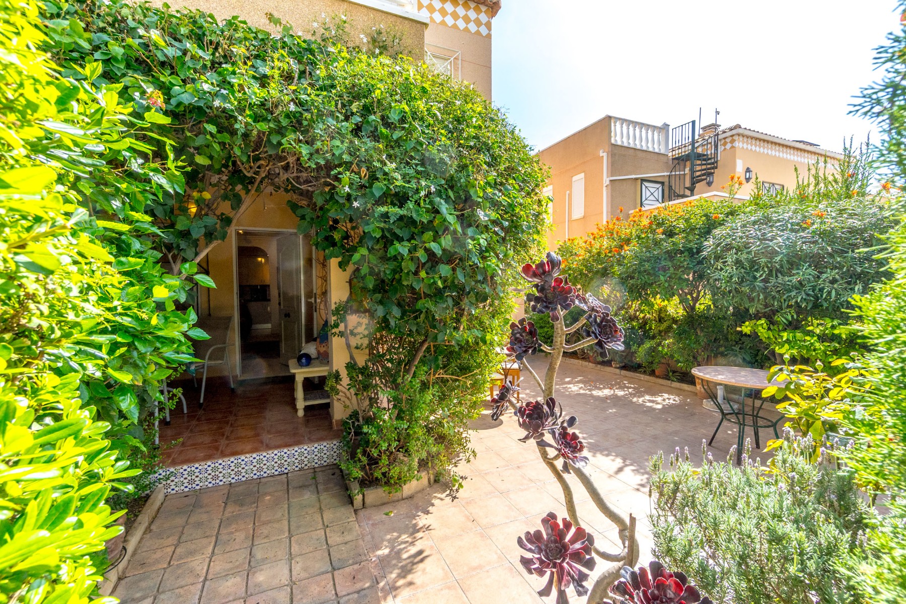 2 Bed, 1 Bath, ApartmentFor Sale, Torrevieja, Alicante 2 Bed, 1 Bath, ApartmentFor Sale, Torrevieja, Alicante
