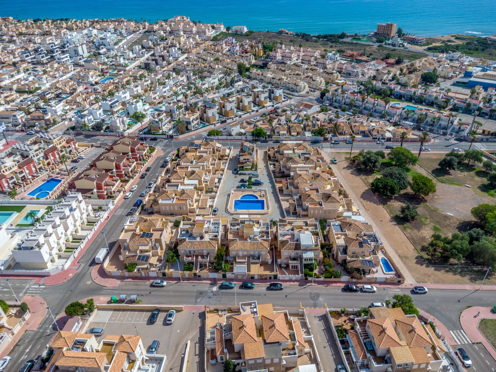 2 Bed, 1 Bath, ApartmentFor Sale, Torrevieja, Alicante 2 Bed, 1 Bath, ApartmentFor Sale, Torrevieja, Alicante