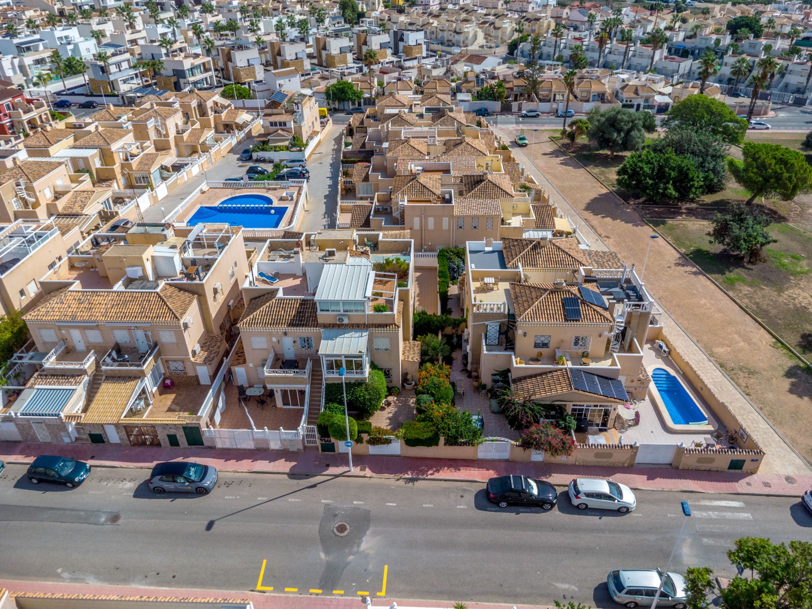 2 Bed, 1 Bath, ApartmentFor Sale, Torrevieja, Alicante 2 Bed, 1 Bath, ApartmentFor Sale, Torrevieja, Alicante