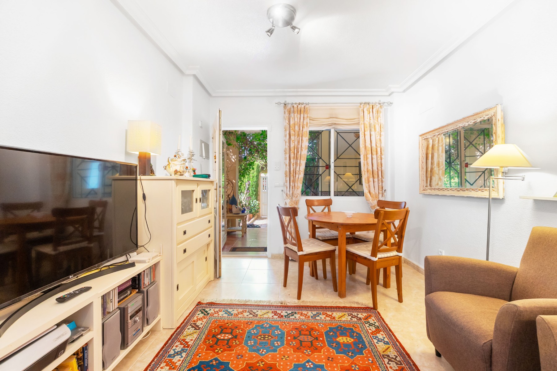 2 Bed, 1 Bath, ApartmentFor Sale, Torrevieja, Alicante 2 Bed, 1 Bath, ApartmentFor Sale, Torrevieja, Alicante