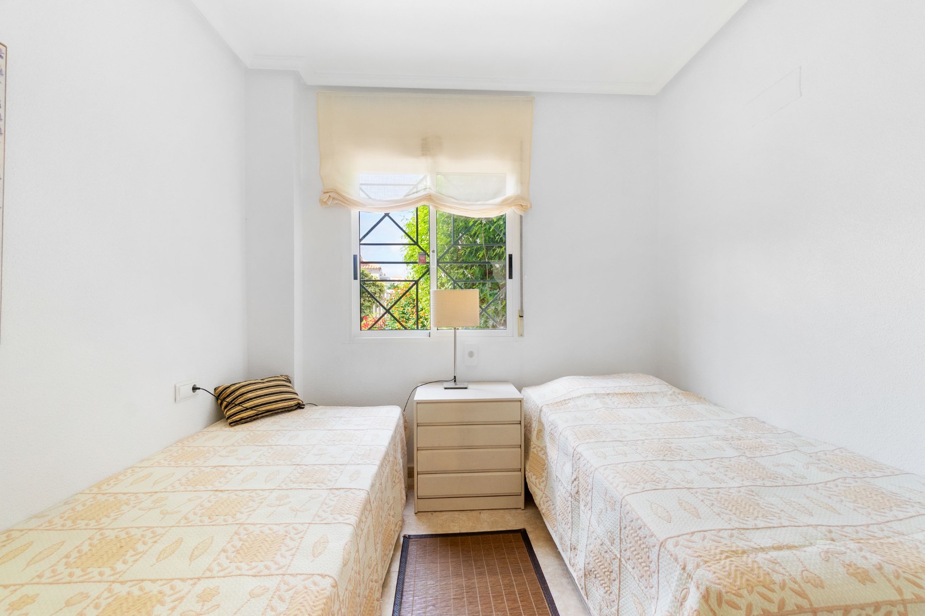 2 Bed, 1 Bath, ApartmentFor Sale, Torrevieja, Alicante 2 Bed, 1 Bath, ApartmentFor Sale, Torrevieja, Alicante
