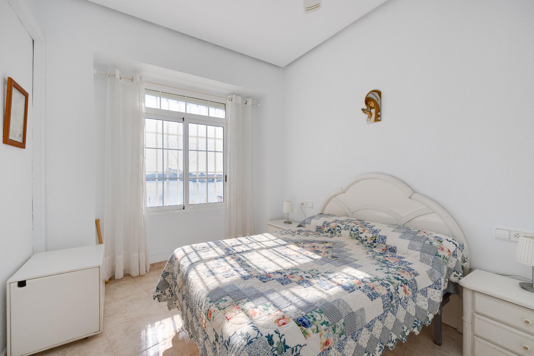 4 Bed, 2 Bath, ApartmentFor Sale, Torrevieja, Alicante 4 Bed, 2 Bath, ApartmentFor Sale, Torrevieja, Alicante
