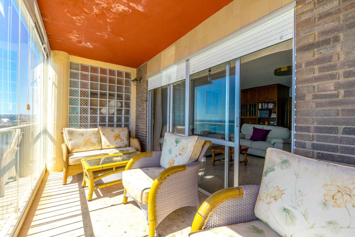 3 Bed, 2 Bath, ApartmentFor Sale, Torrevieja, Alicante 3 Bed, 2 Bath, ApartmentFor Sale, Torrevieja, Alicante