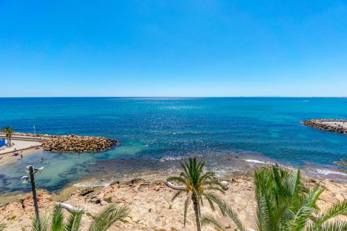 3 Bed, 2 Bath, ApartmentFor Sale, Torrevieja, Alicante 3 Bed, 2 Bath, ApartmentFor Sale, Torrevieja, Alicante