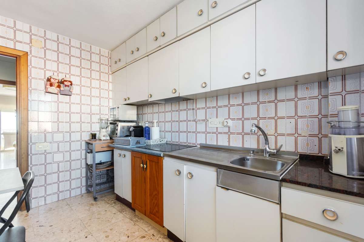 3 Bed, 2 Bath, ApartmentFor Sale, Torrevieja, Alicante 3 Bed, 2 Bath, ApartmentFor Sale, Torrevieja, Alicante