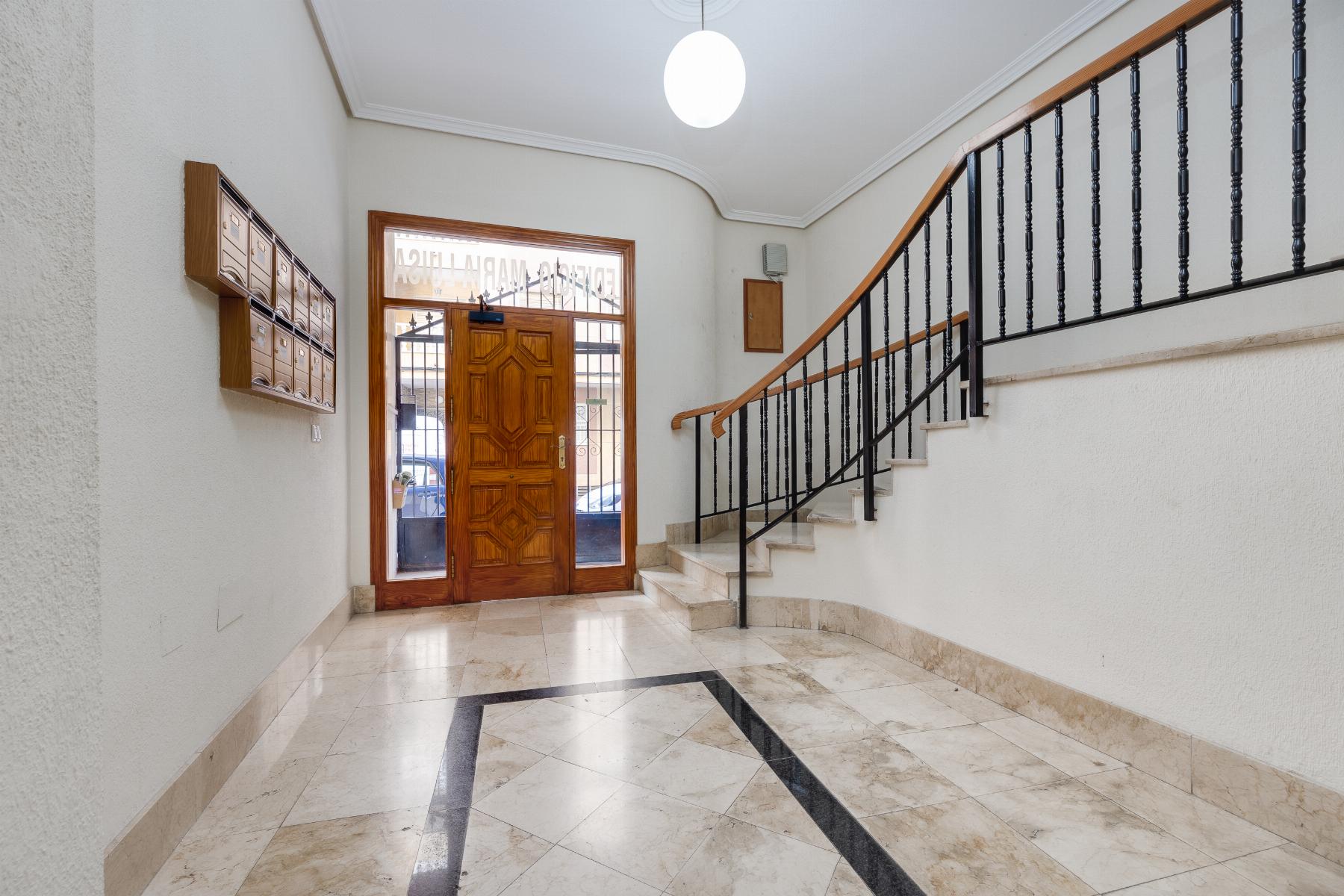 2 Bed, 2 Bath, ApartmentFor Sale, Torrevieja, Alicante 2 Bed, 2 Bath, ApartmentFor Sale, Torrevieja, Alicante