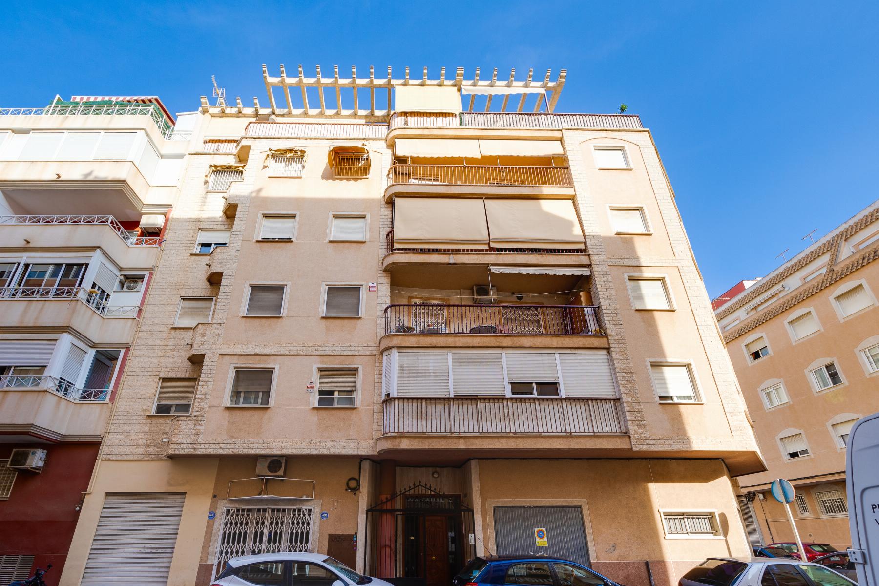 2 Bed, 2 Bath, ApartmentFor Sale, Torrevieja, Alicante 2 Bed, 2 Bath, ApartmentFor Sale, Torrevieja, Alicante