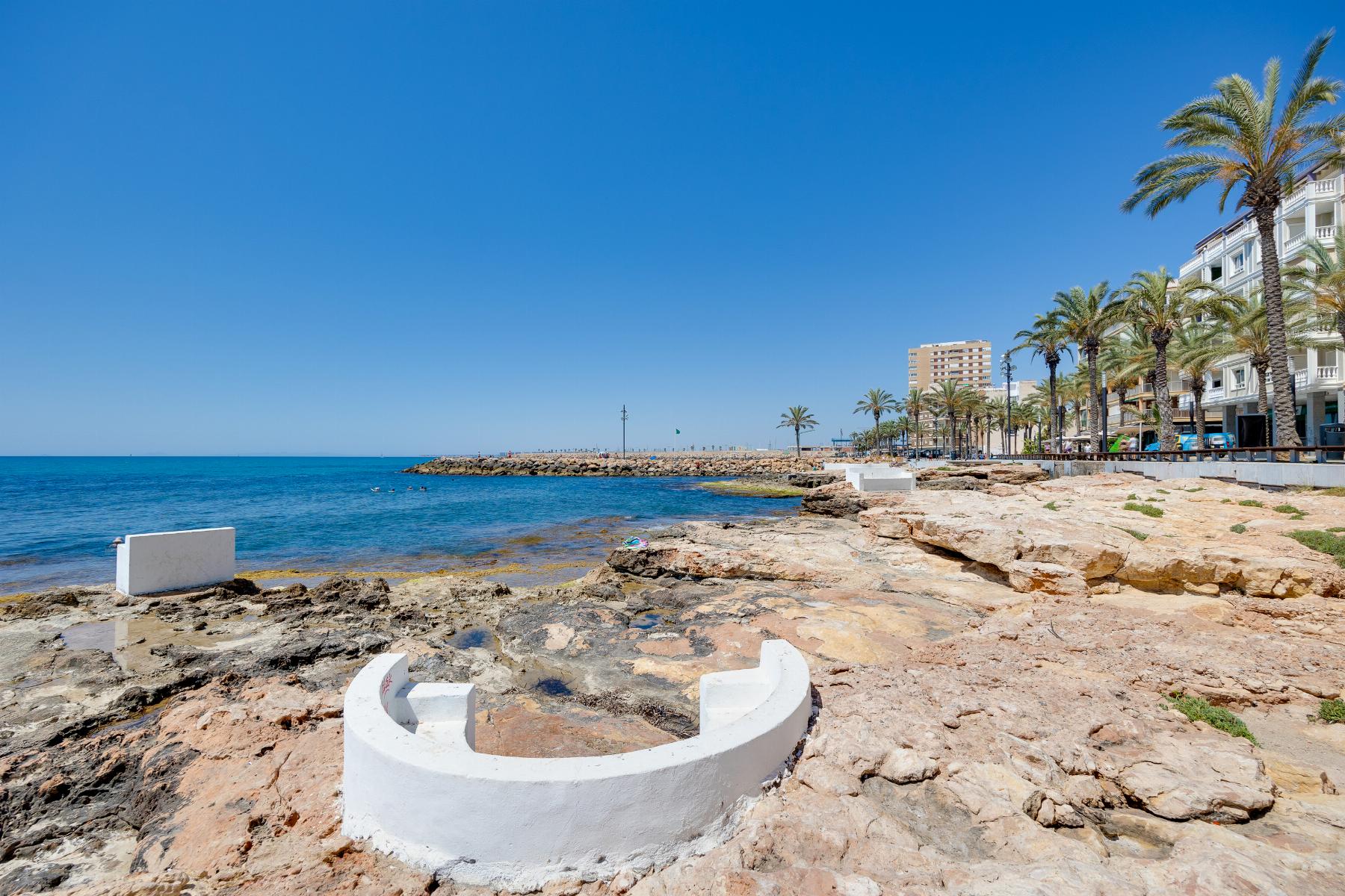 2 Bed, 2 Bath, ApartmentFor Sale, Torrevieja, Alicante 2 Bed, 2 Bath, ApartmentFor Sale, Torrevieja, Alicante