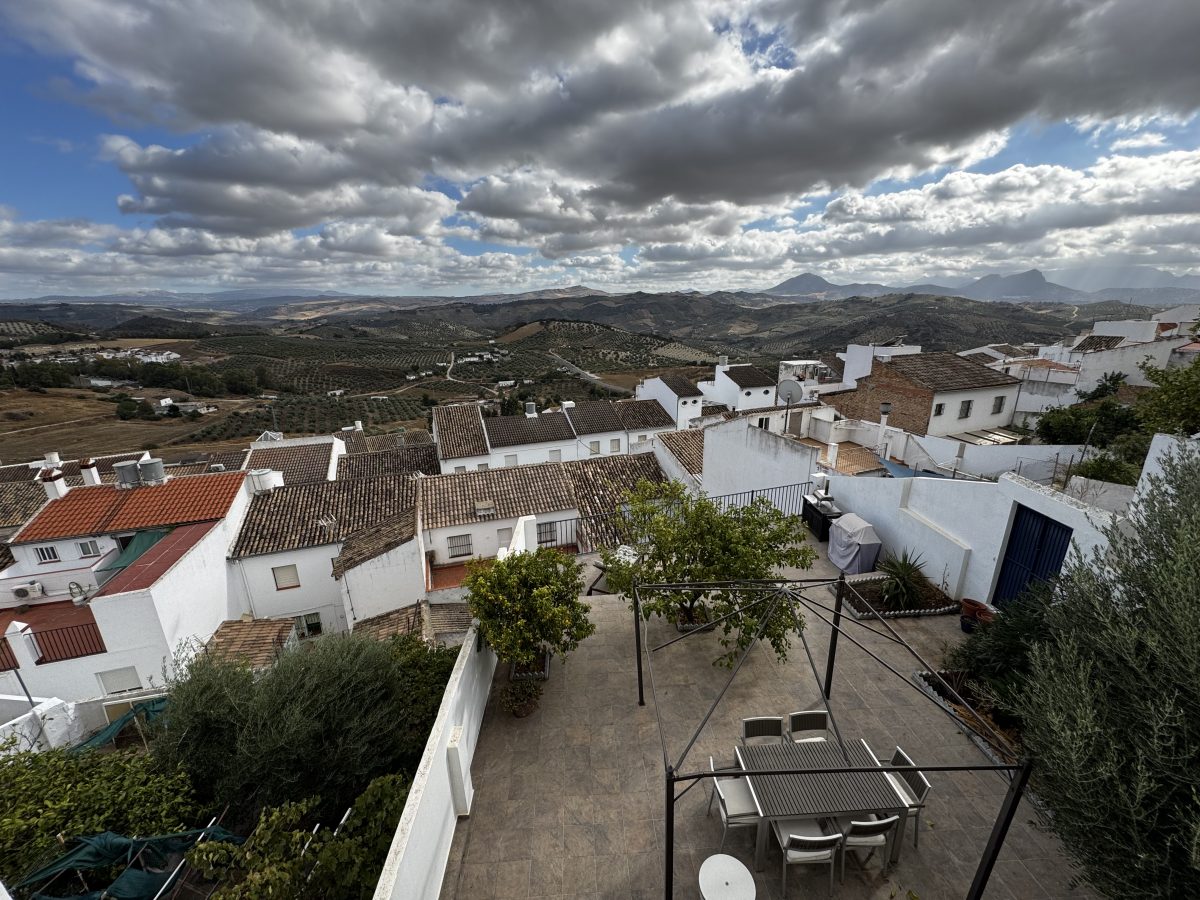 4 Bed, 2 Bath, HouseFor Sale, Olvera, Andalucia 4 Bed, 2 Bath, HouseFor Sale, Olvera, Andalucia