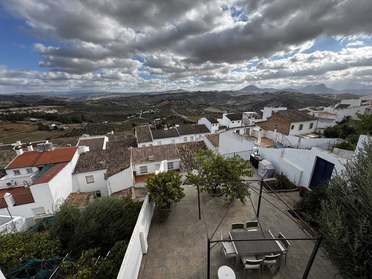 4 Bed, 2 Bath, HouseFor Sale, Olvera, Andalucia 4 Bed, 2 Bath, HouseFor Sale, Olvera, Andalucia
