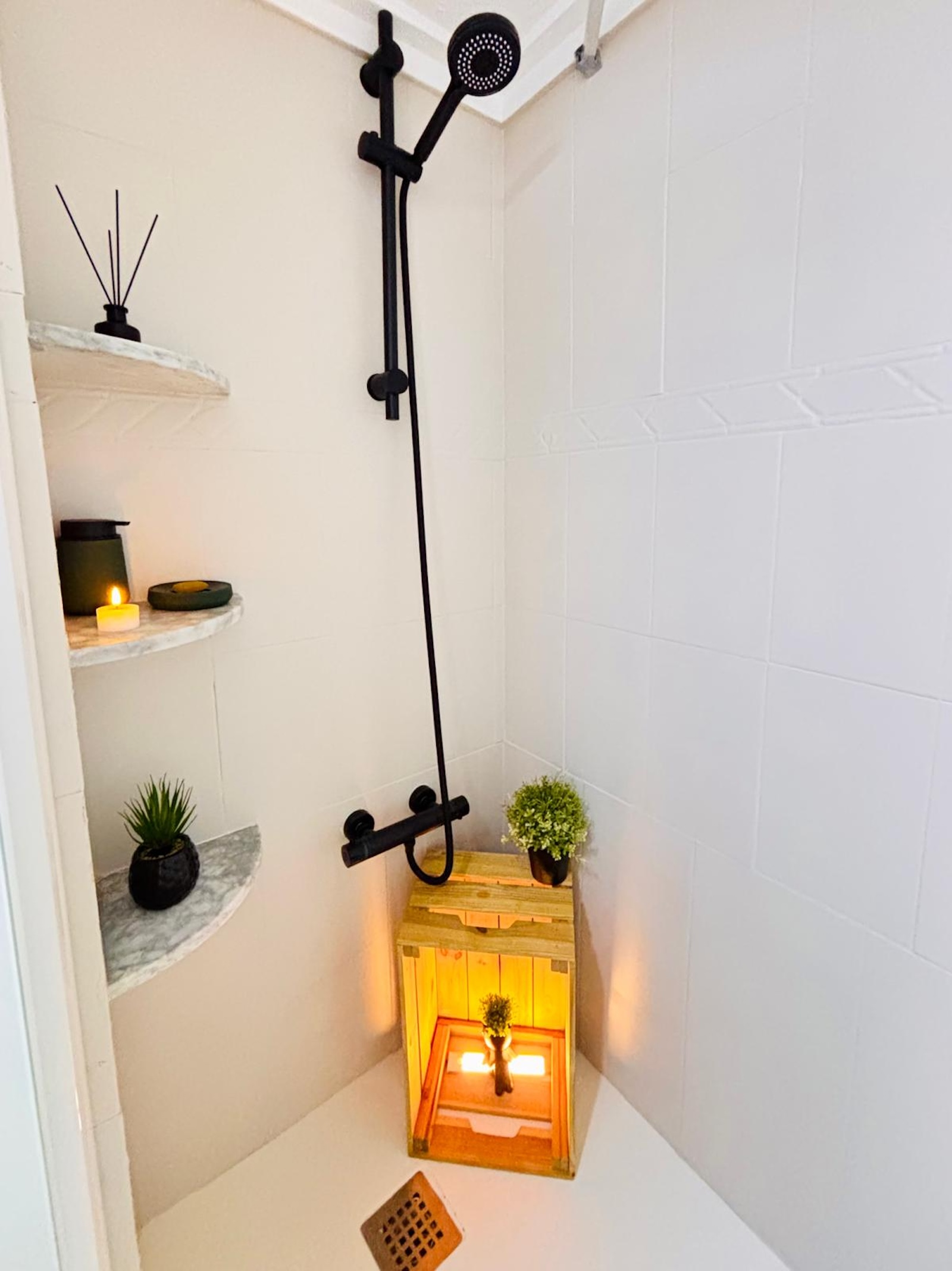 2 Bed, 1 Bath, ApartmentFor Sale, Torrevieja, Alicante