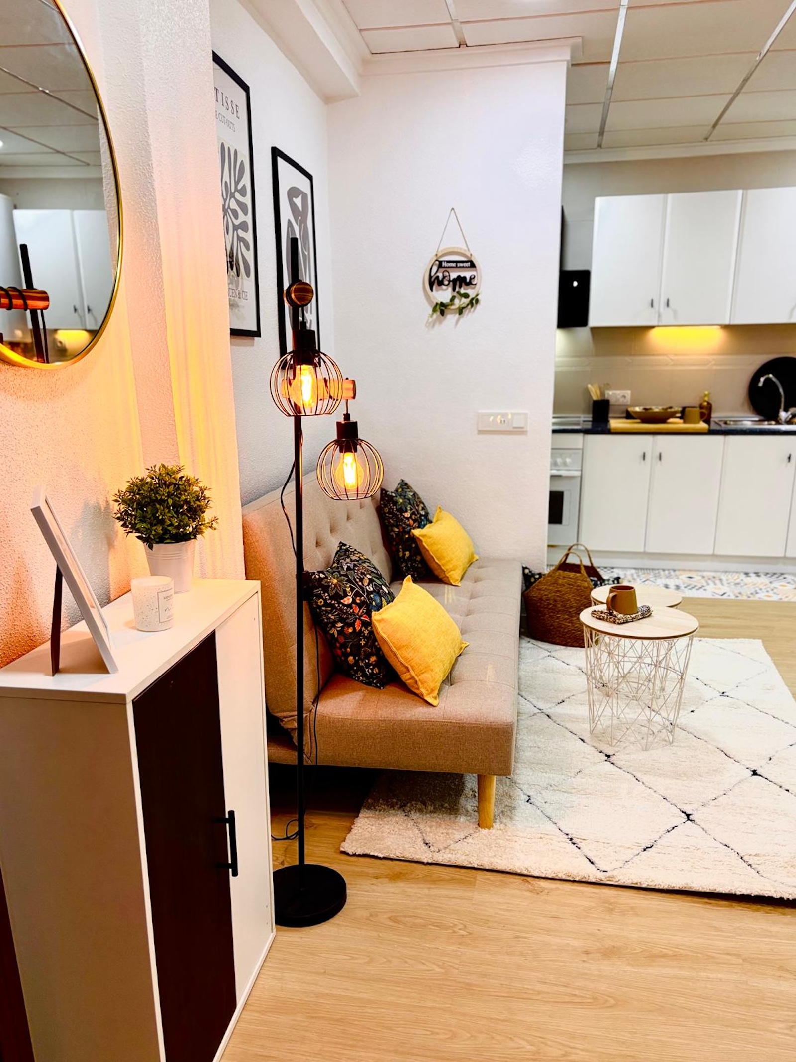 2 Bed, 1 Bath, ApartmentFor Sale, Torrevieja, Alicante