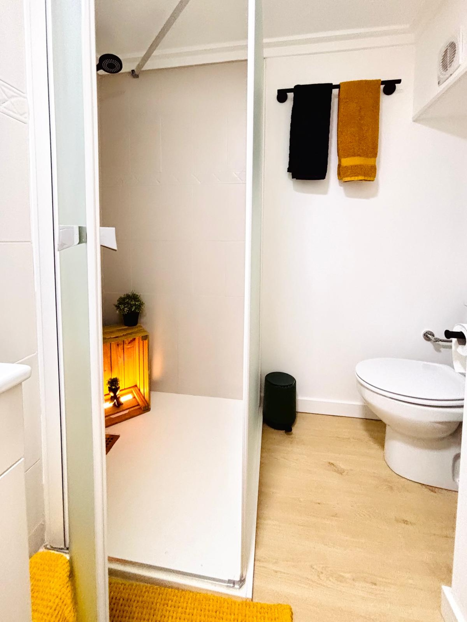 2 Bed, 1 Bath, ApartmentFor Sale, Torrevieja, Alicante