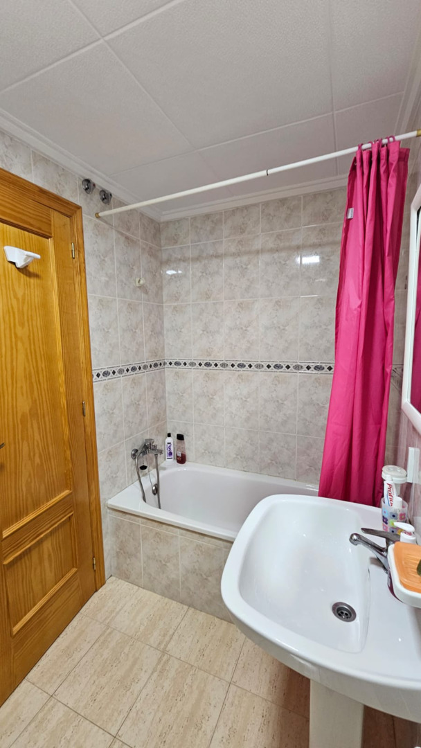 1 Bed, 1 Bath, ApartmentFor Sale, Torrevieja, Alicante