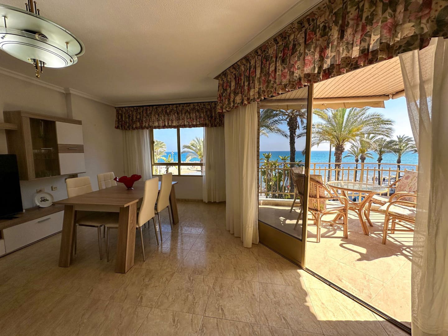 3 Bed, 2 Bath, ApartmentFor Sale, Torrevieja, Alicante