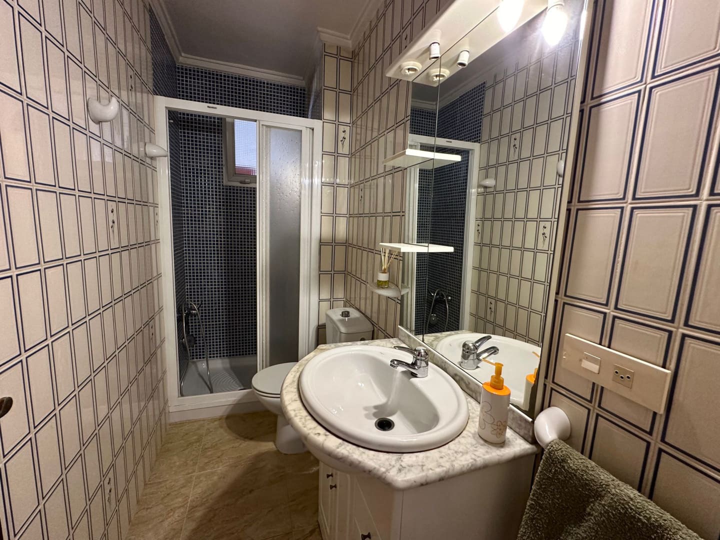 3 Bed, 2 Bath, ApartmentFor Sale, Torrevieja, Alicante