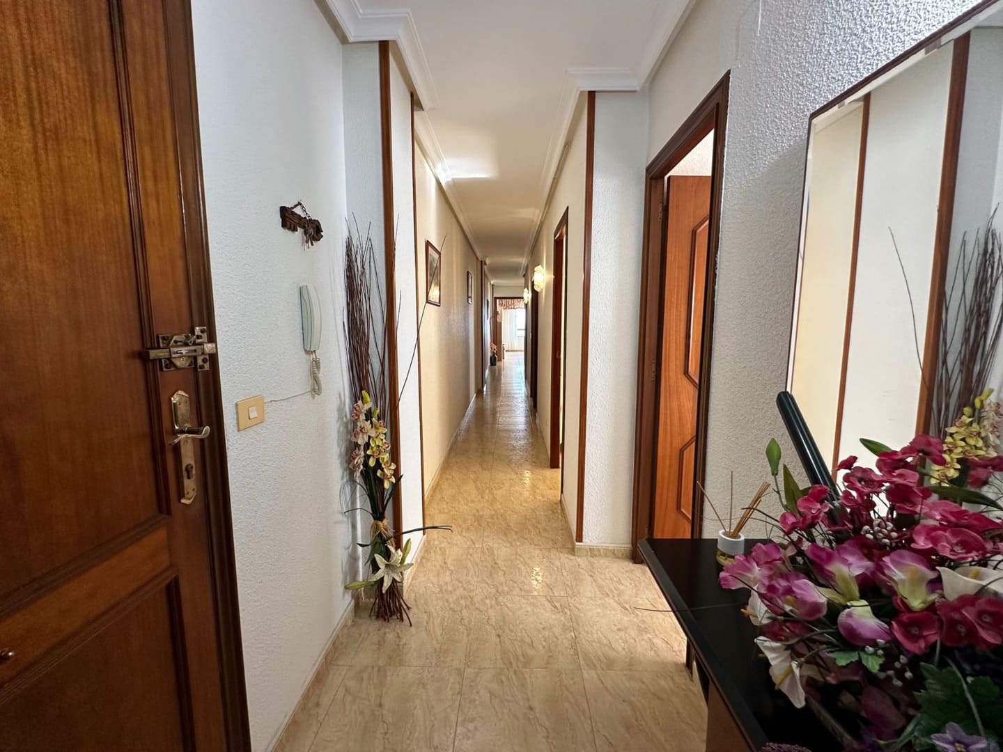 3 Bed, 2 Bath, ApartmentFor Sale, Torrevieja, Alicante