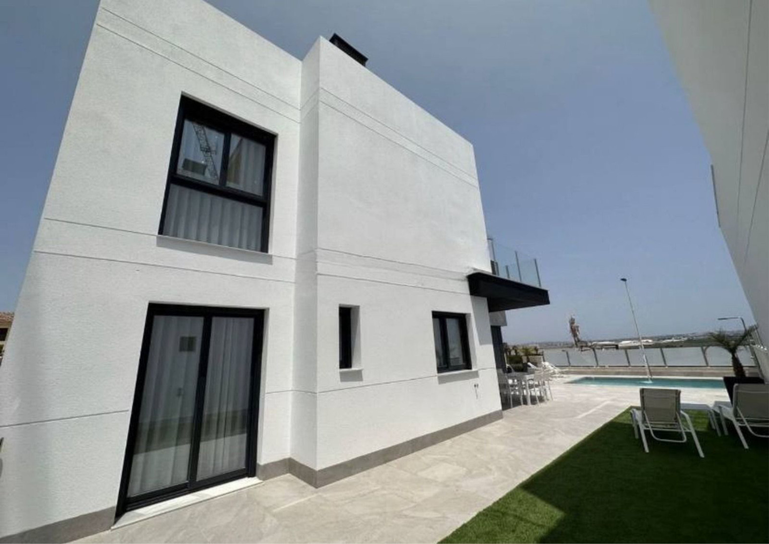 3 Bed, 3 Bath, HouseFor Sale, Torrevieja, Alicante