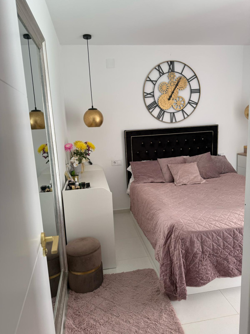 2 Bed, 1 Bath, ApartmentFor Sale, Torrevieja, Alicante