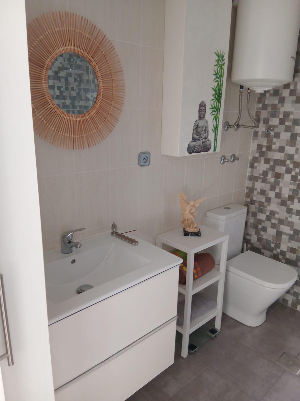 1 Bed, 1 Bath, ApartmentFor Sale, Torrevieja, Alicante