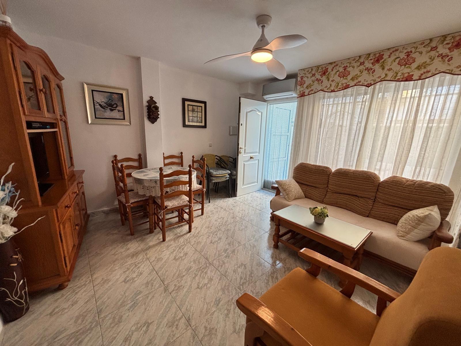 4 Bed, 2 Bath, HouseFor Sale, Torrevieja, Alicante