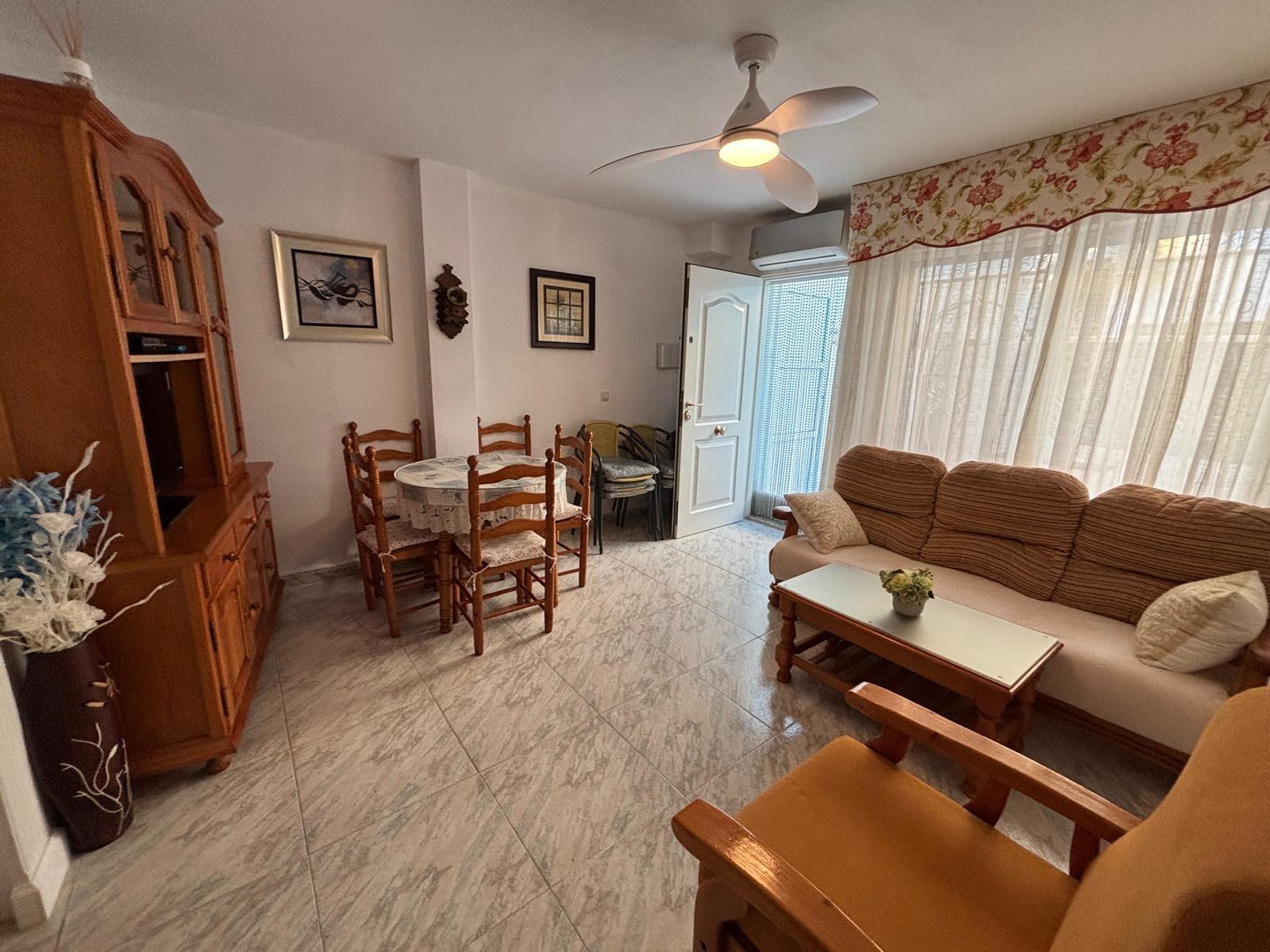 4 Bed, 2 Bath, HouseFor Sale, Torrevieja, Alicante