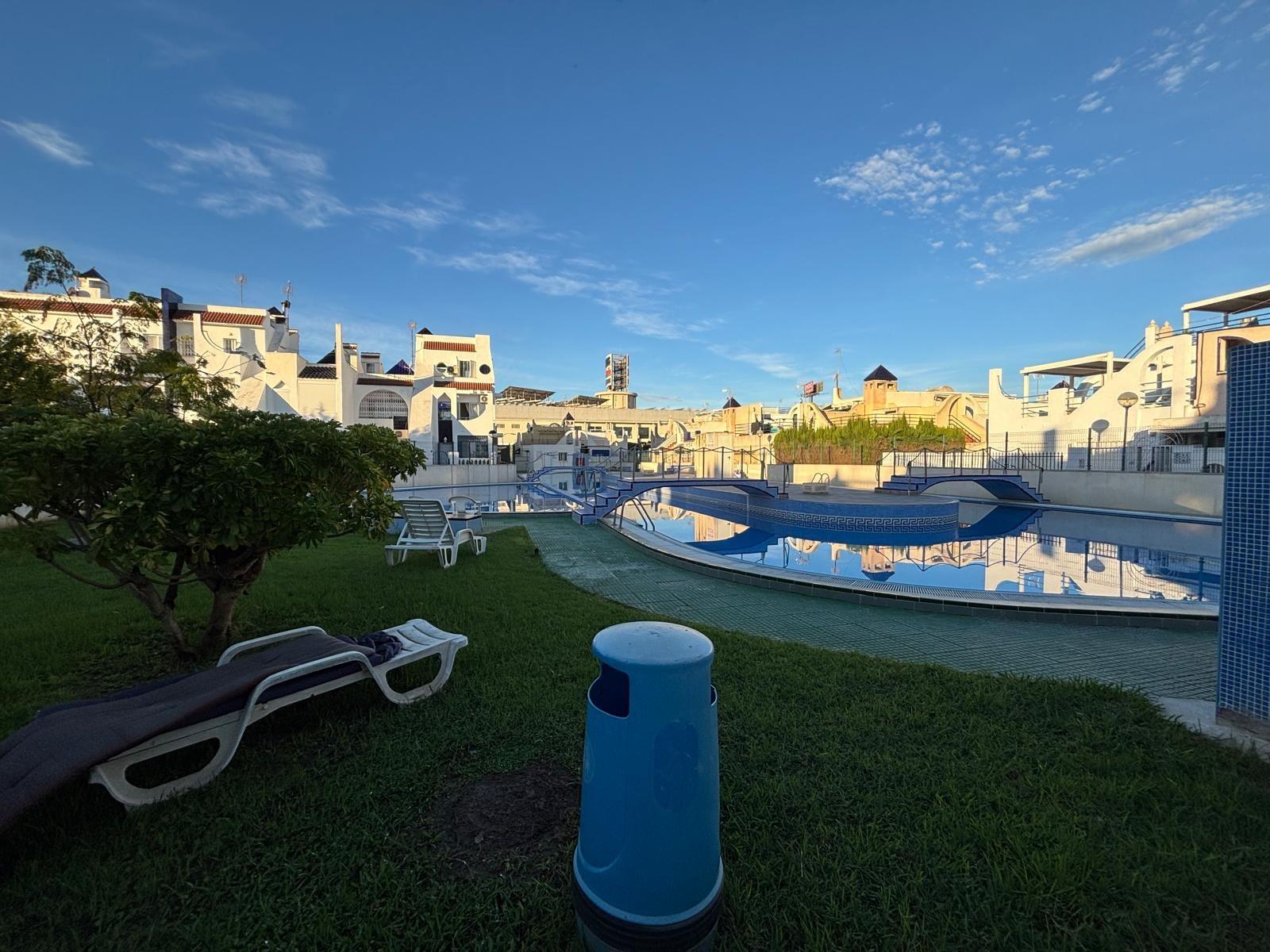 4 Bed, 2 Bath, HouseFor Sale, Torrevieja, Alicante