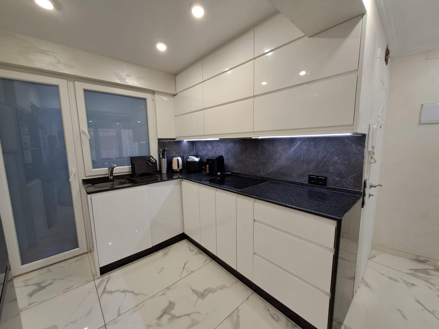 3 Bed, 1 Bath, ApartmentFor Sale, Torrevieja, Alicante 3 Bed, 1 Bath, ApartmentFor Sale, Torrevieja, Alicante