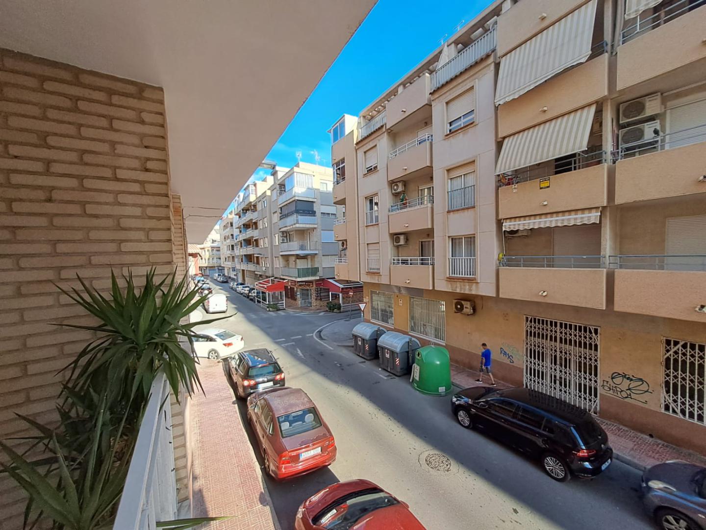 3 Bed, 1 Bath, ApartmentFor Sale, Torrevieja, Alicante 3 Bed, 1 Bath, ApartmentFor Sale, Torrevieja, Alicante