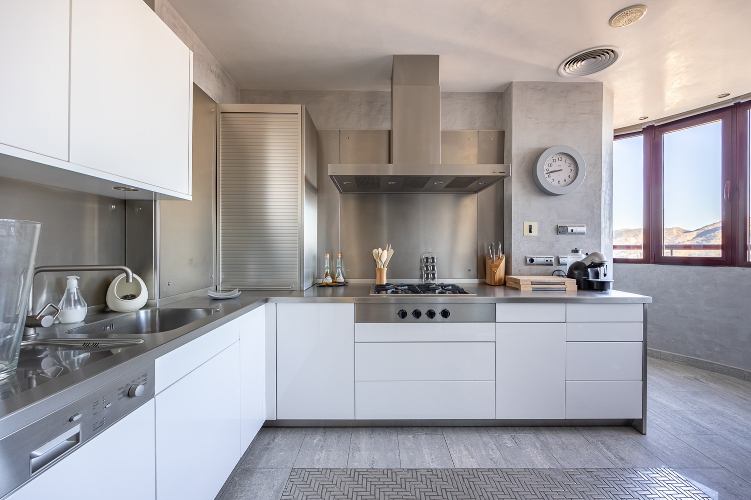 2 Bed, 3 Bath, ApartmentFor Sale, Benidorm, Alicante 2 Bed, 3 Bath, ApartmentFor Sale, Benidorm, Alicante