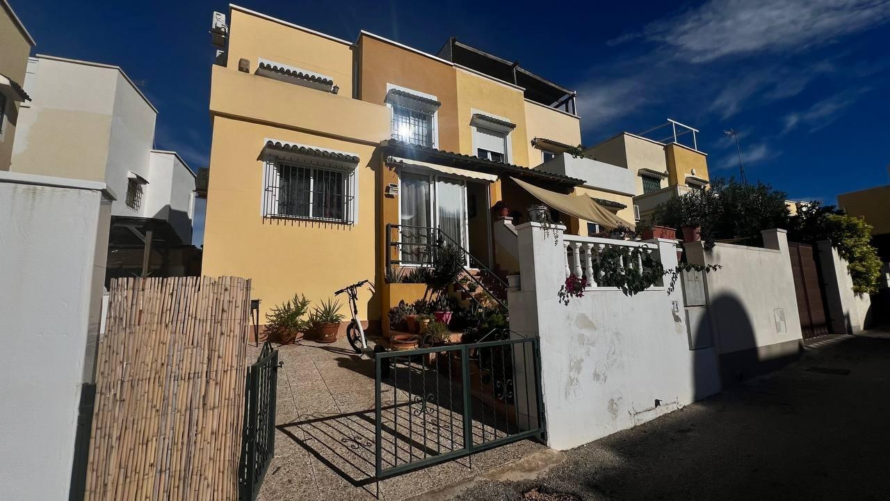 3 Bed, 2 Bath, HouseFor Sale, Orihuela Costa, Alicante