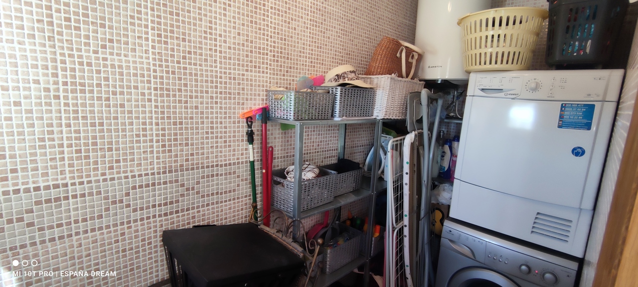 4 Bed, 3 Bath, HouseFor Sale, Pinoso, Alicante 4 Bed, 3 Bath, HouseFor Sale, Pinoso, Alicante