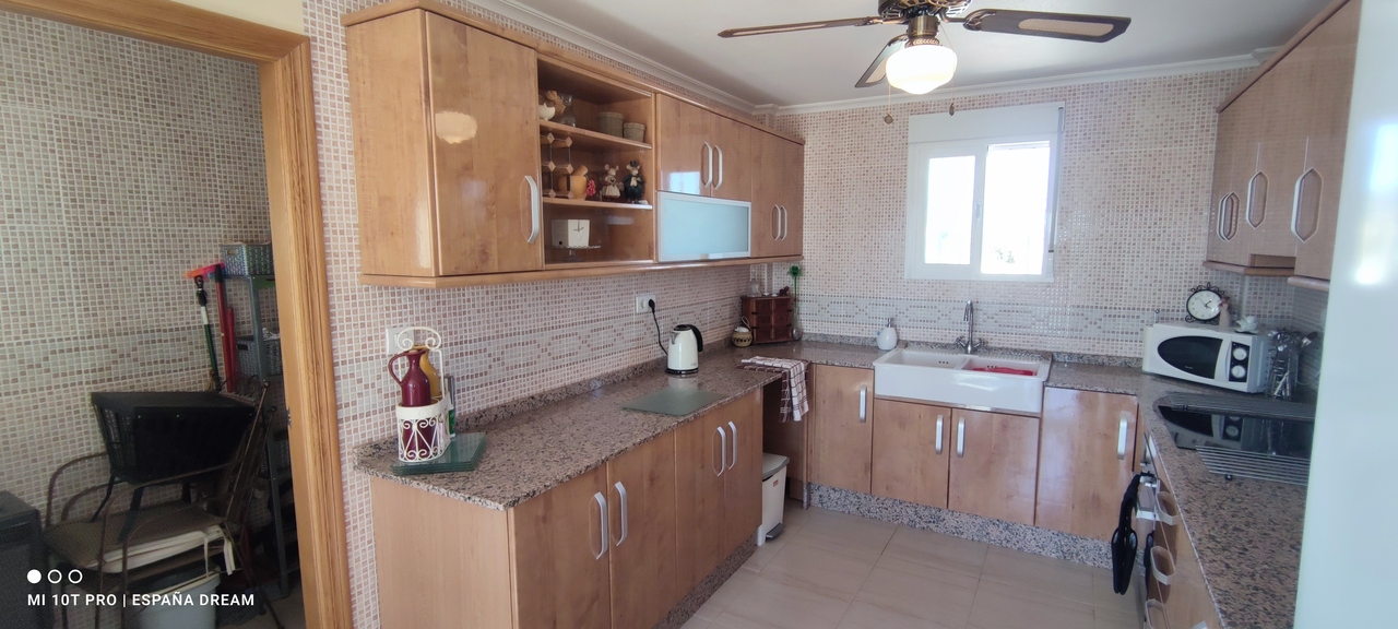 4 Bed, 3 Bath, HouseFor Sale, Pinoso, Alicante 4 Bed, 3 Bath, HouseFor Sale, Pinoso, Alicante