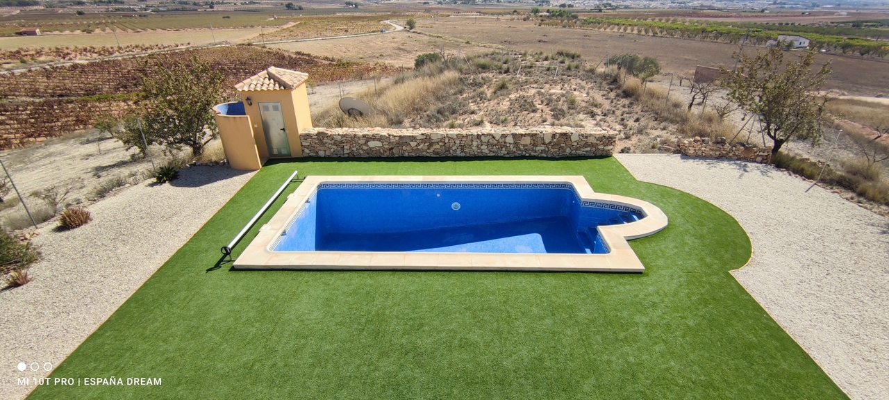 4 Bed, 3 Bath, HouseFor Sale, Pinoso, Alicante 4 Bed, 3 Bath, HouseFor Sale, Pinoso, Alicante