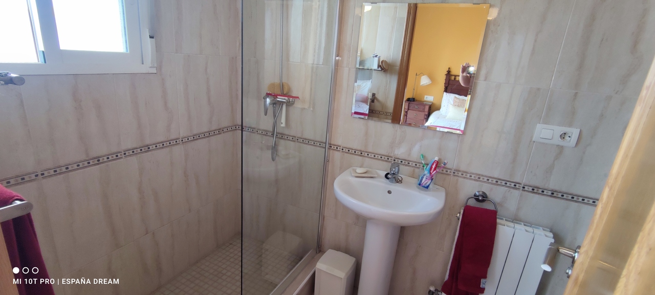 4 Bed, 3 Bath, HouseFor Sale, Pinoso, Alicante 4 Bed, 3 Bath, HouseFor Sale, Pinoso, Alicante