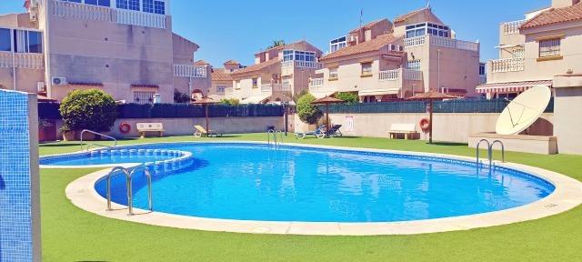 2 Bed, 1 Bath, ApartmentFor Sale, Torrevieja, Alicante