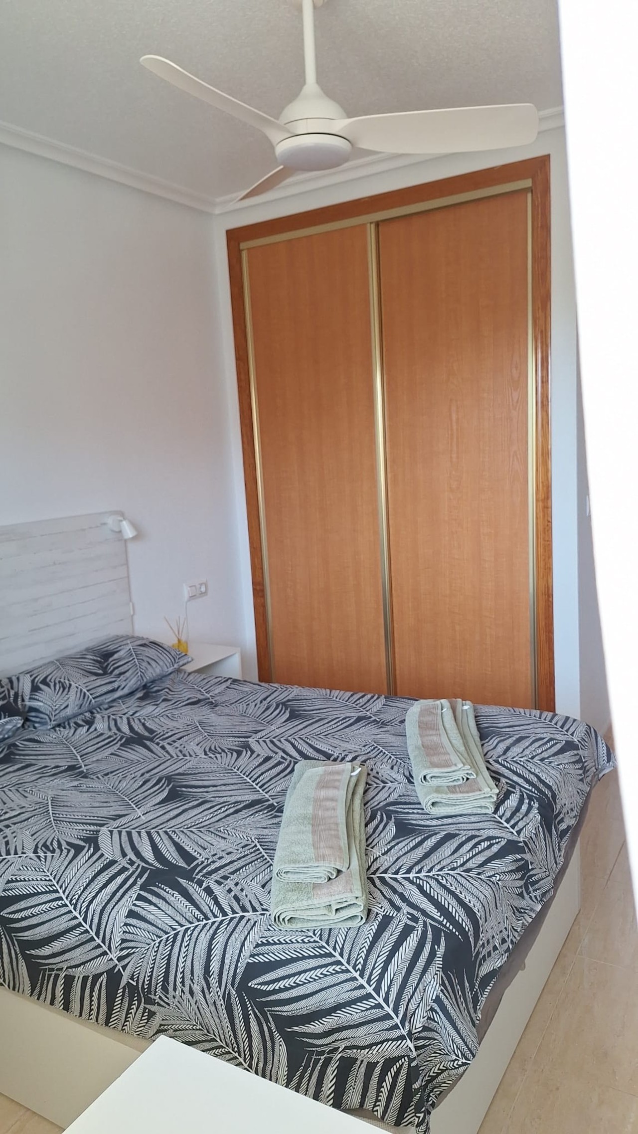 2 Bed, 1 Bath, ApartmentFor Sale, La Zenia, Alicante