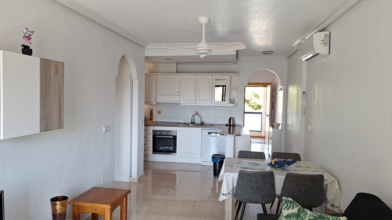 2 Bed, 1 Bath, ApartmentFor Sale, La Zenia, Alicante
