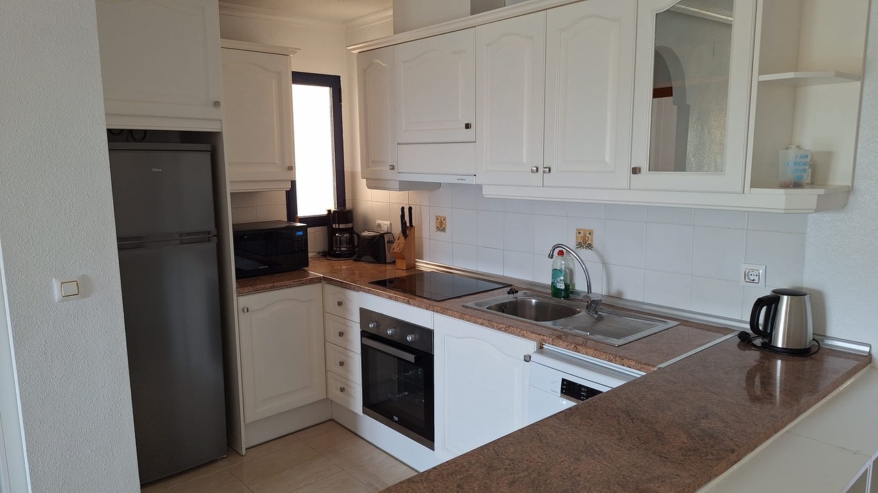 2 Bed, 1 Bath, ApartmentFor Sale, La Zenia, Alicante