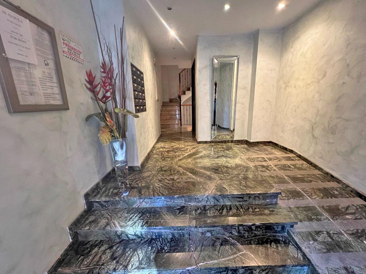 3 Bed, 2 Bath, ApartmentFor Sale, Guardamar Del Segura, Alicante